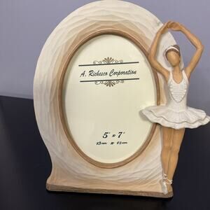 A. Richesco Corp Ballerina 5x7 Oval Picture Frame Resin